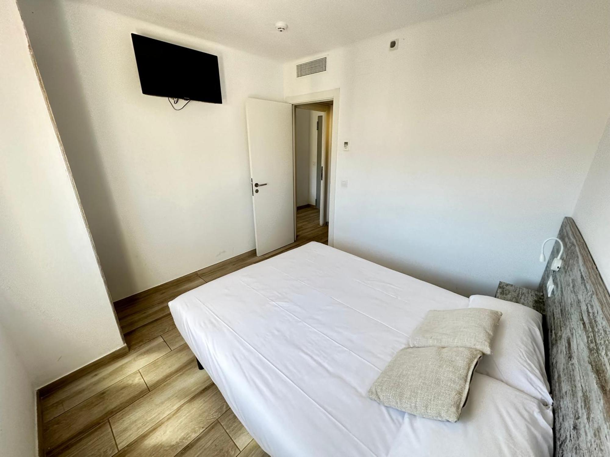 Agi Gloria Rooms Roses Luaran gambar